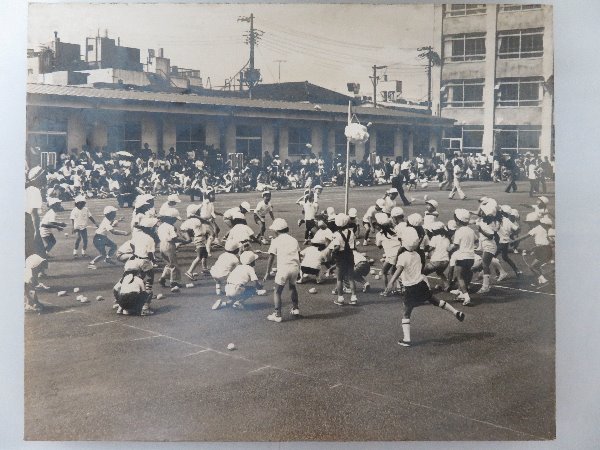 地域体育祭の写真（鈴割り）